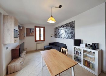 5103.jpg - Quadrilocale Via Nave, Sarzana - foto 3