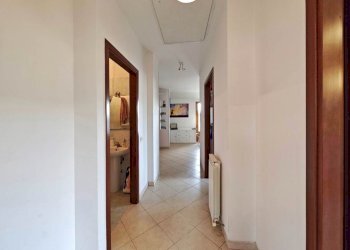 F_786519.jpg - Quadrilocale Via Nave, Sarzana - foto 16