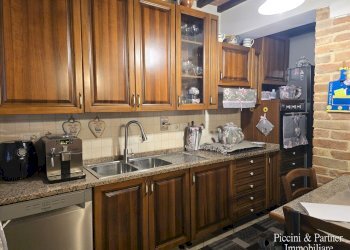 09.jpg - Porzione di casa Vocabolo I Cucchi 41, Castiglione del Lago - foto 9