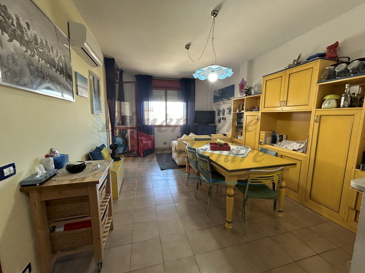 Soggiorno ampio.jpg - Three-room apartment Via Vecchia Aurelia 144, Rosignano Marittimo - photo 2