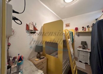 Camera 2 (ricavata).jpg - Trilocale Via Vecchia Aurelia 144, Rosignano Marittimo - foto 7