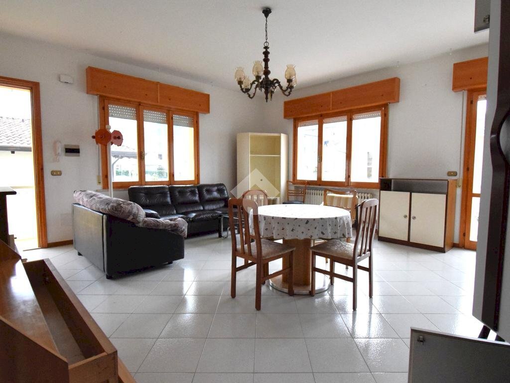 Three-room apartment Viale Nuoro, Riccione - photo 2