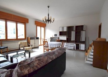 Three-room apartment Viale Nuoro, Riccione - photo 2