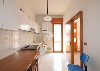 Three-room apartment Viale Nuoro, Riccione - photo 12