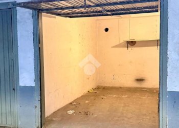 Box C.so Francia, Torino (zona Pozzo Strada) - foto 3