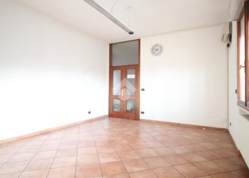 Three-room apartment Subborgo Federico Comandini, Cesena - photo 3
