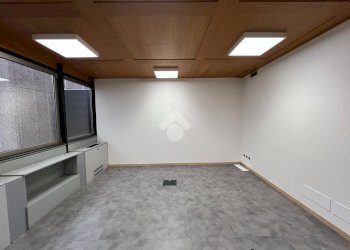 Ufficio Via Antonio Cechov, Milano (zona Gallaratese) - foto 6