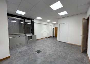 Ufficio Via Antonio Cechov, Milano (zona Gallaratese) - foto 10