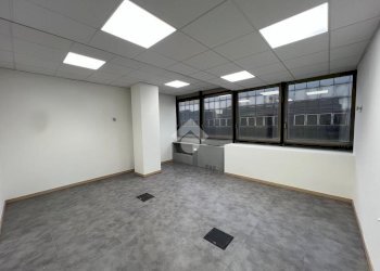 Ufficio Via Antonio Cechov, Milano (zona Gallaratese) - foto 13