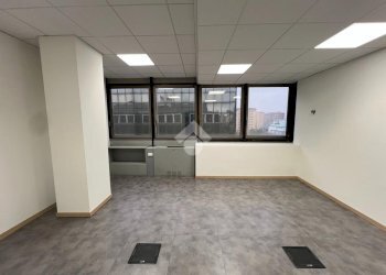 Ufficio Via Antonio Cechov, Milano (zona Gallaratese) - foto 22