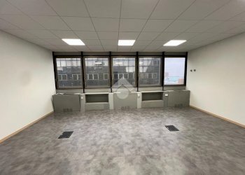 Ufficio Via Antonio Cechov, Milano (zona Gallaratese) - foto 24