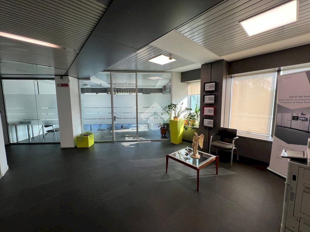 Office Via Inverigo, Milano - photo 1
