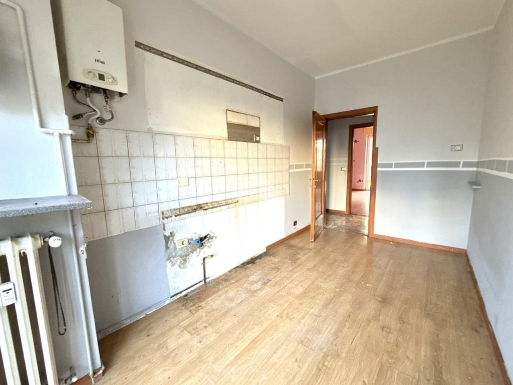 Trilocale Piazza Tirana, Milano (zona Giambellino) - foto 3