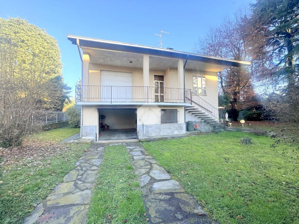 Villa Via Per Cesate, Cesate - foto 1