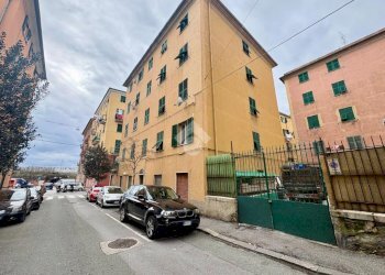 Quadrilocale Via Federico Gattorno, Genova (zona Cornigliano) - foto 13