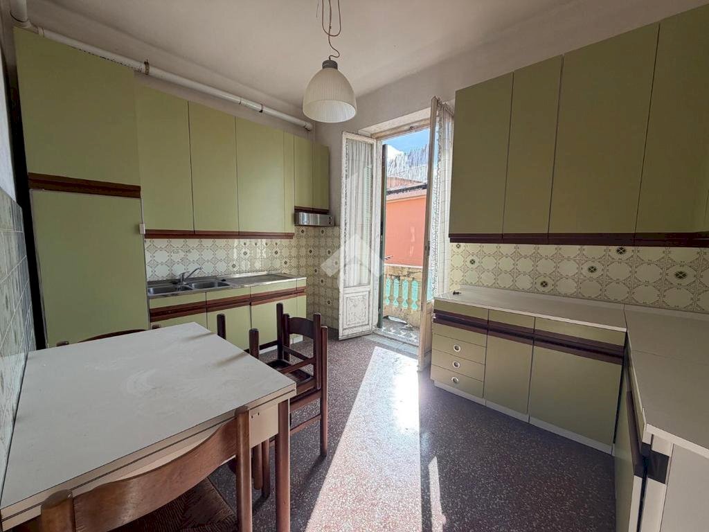 Four-room apartment Via Coronata, Genova (neighborhood Coronata) - photo 1