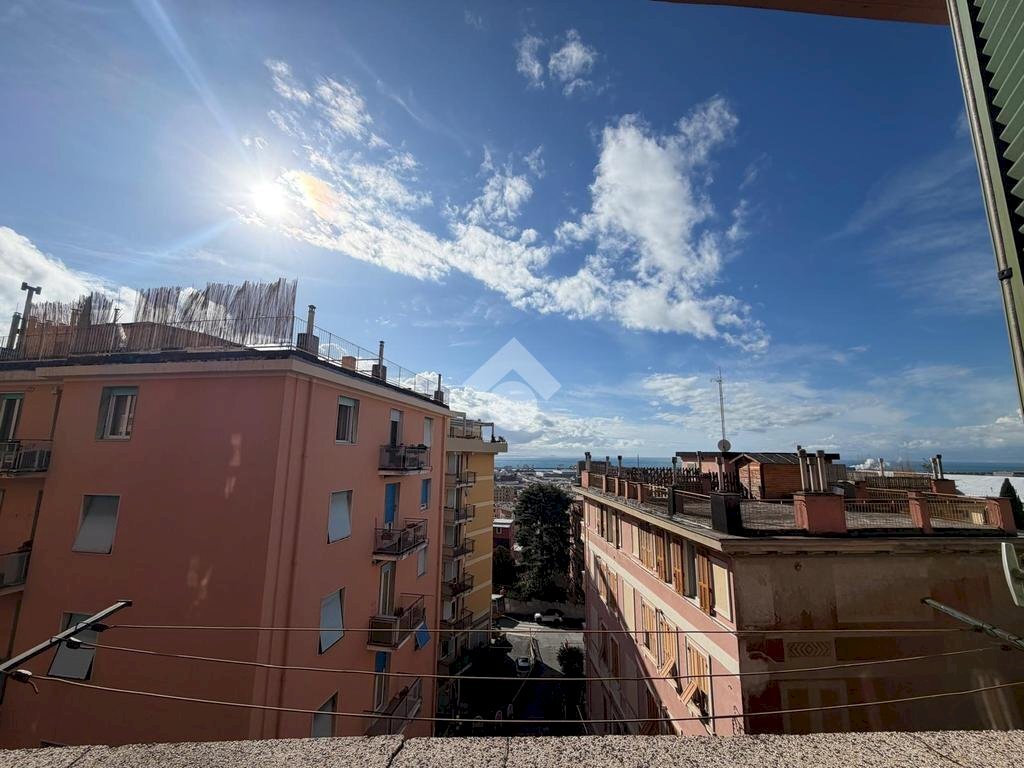 Four-room apartment Via Coronata, Genova (neighborhood Coronata) - photo 3