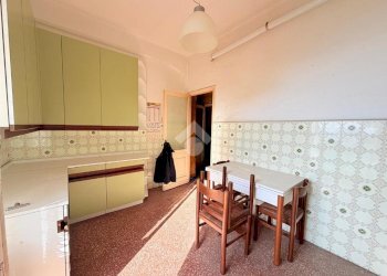 Four-room apartment Via Coronata, Genova (neighborhood Coronata) - photo 2