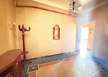 Four-room apartment Via Coronata, Genova (neighborhood Coronata) - photo 9