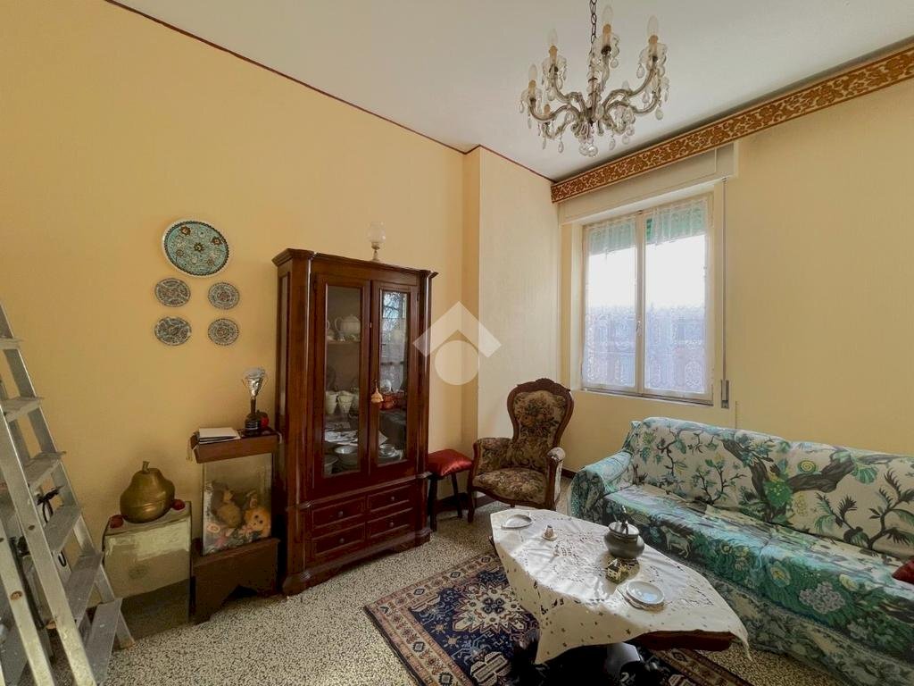 Four-room apartment Via Capri, Genova (neighborhood Oregina) - photo 3