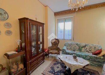 Quadrilocale Via Capri, Genova (zona Oregina) - foto 4