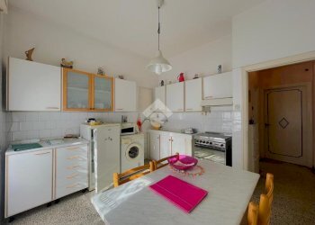 Quadrilocale Via Capri, Genova (zona Oregina) - foto 18