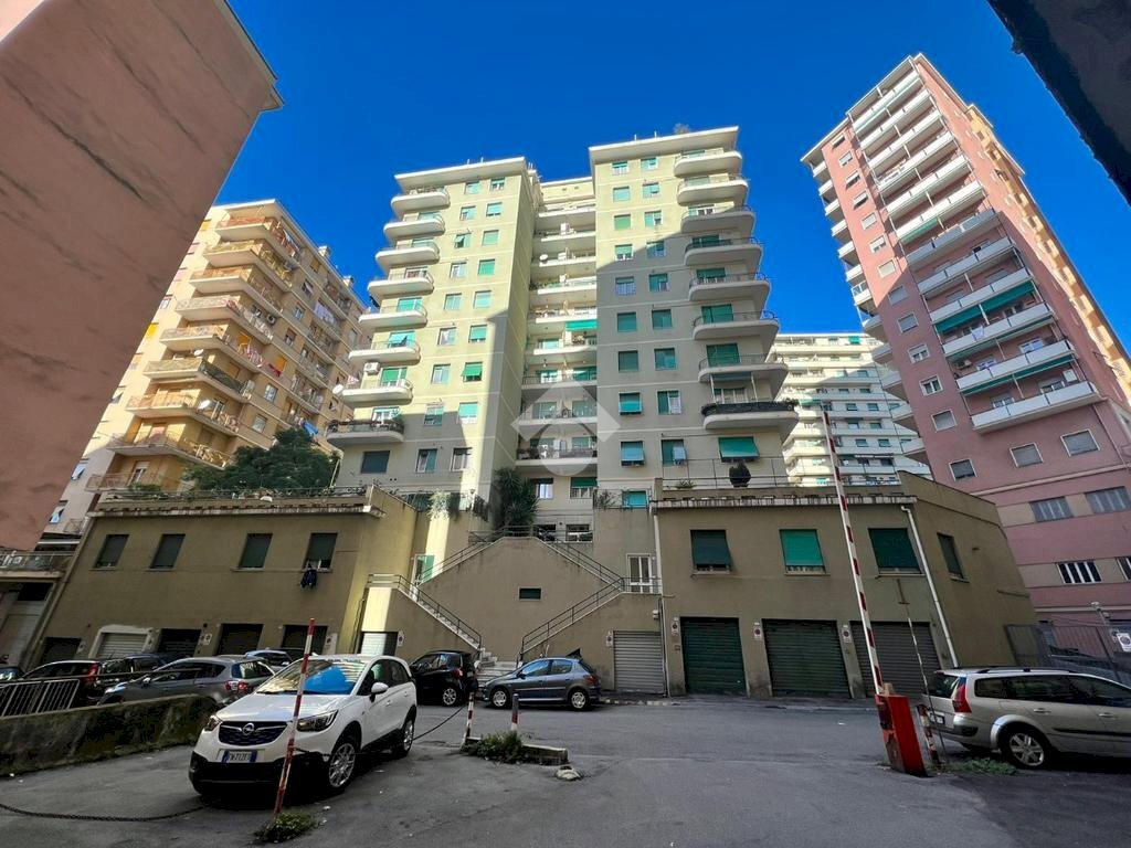 Appartamento Via la Spezia, Genova (zona Sampierdarena) - foto 2