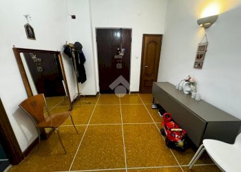 Appartamento Via la Spezia, Genova (zona Sampierdarena) - foto 3