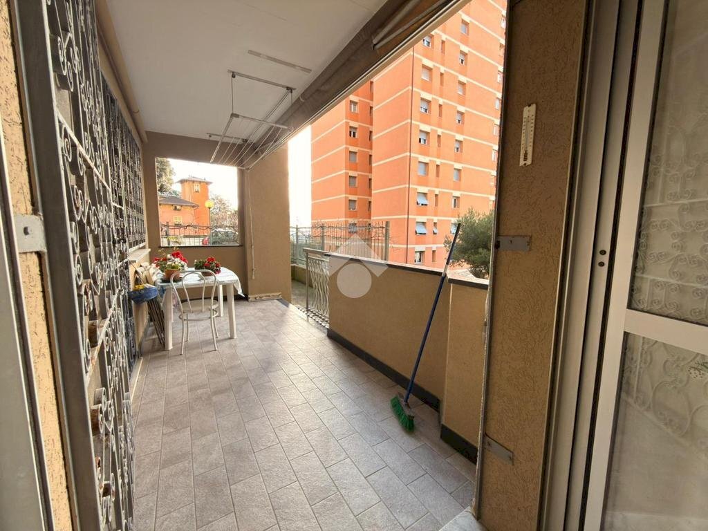 Three-room apartment Via pietraligure, Genova (neighborhood Voltri) - photo 3