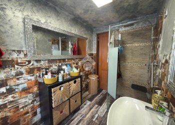 Quadrilocale Via Voltri, Genova (zona Voltri) - foto 25