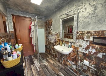 Quadrilocale Via Voltri, Genova (zona Voltri) - foto 27