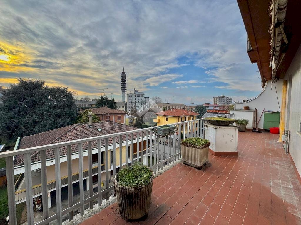 Trilocale Via Righi, Novara - foto 1