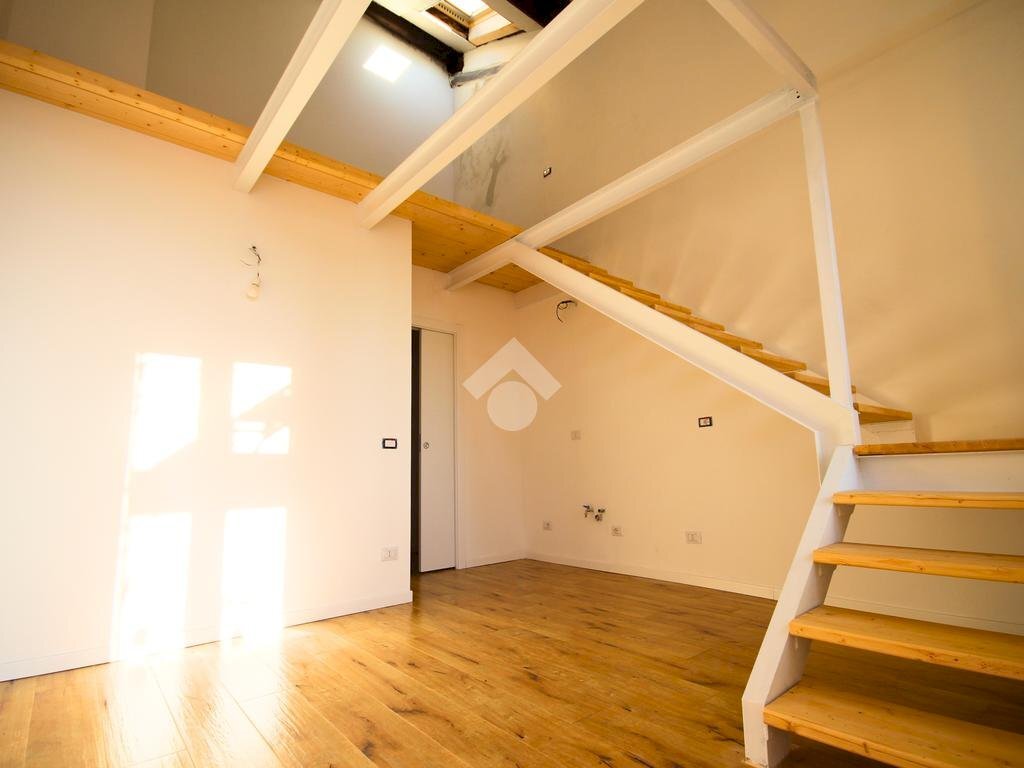 One-room apartment Via Dante Alighieri, Cornaredo - photo 1