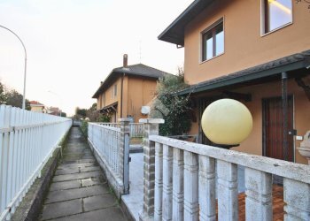 Villa a Schiera Via ghisolfa, Cornaredo - foto 1