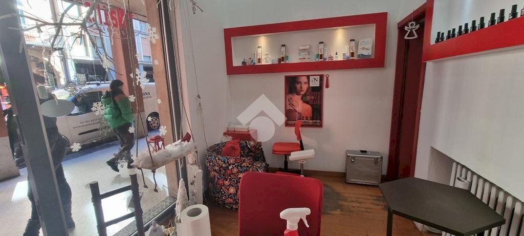 Negozio via san felice, Bologna (zona Centro Storico) - foto 2