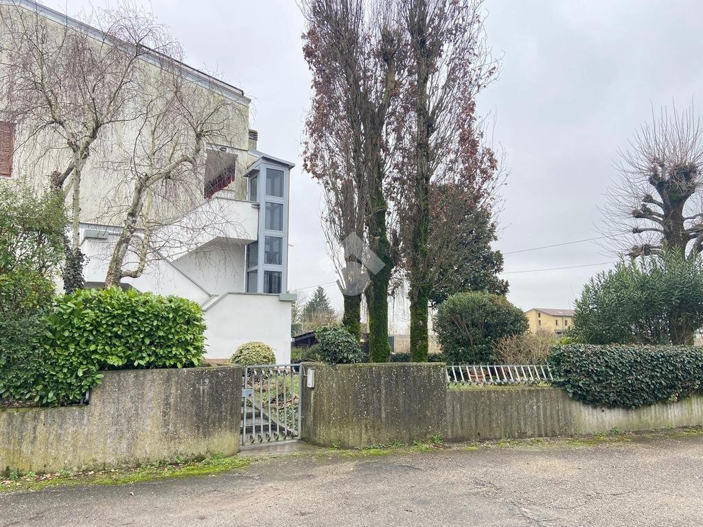 Casa indipendente Via Dell'uccellino, Ferrara (zona Uccellino) - foto 1