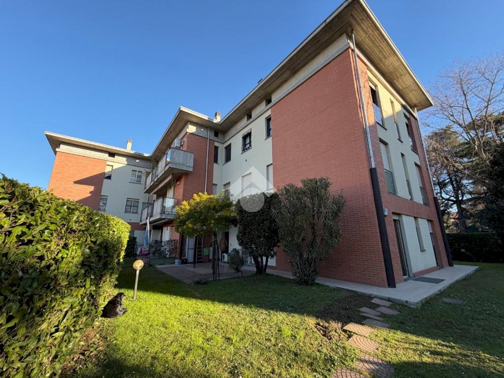 Quadrilocale Via Giuseppe Garibaldi, Bussero - foto 1