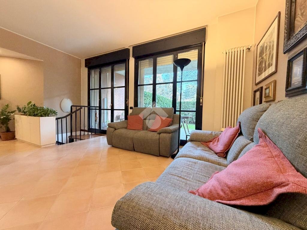 Quadrilocale Via Giuseppe Garibaldi, Bussero - foto 3