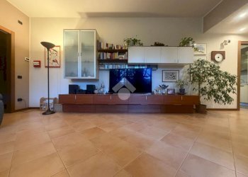 Quadrilocale Via Giuseppe Garibaldi, Bussero - foto 5