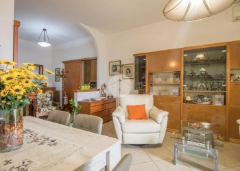 Trilocale Piazza del Santuario, Garbagnate Milanese - foto 12