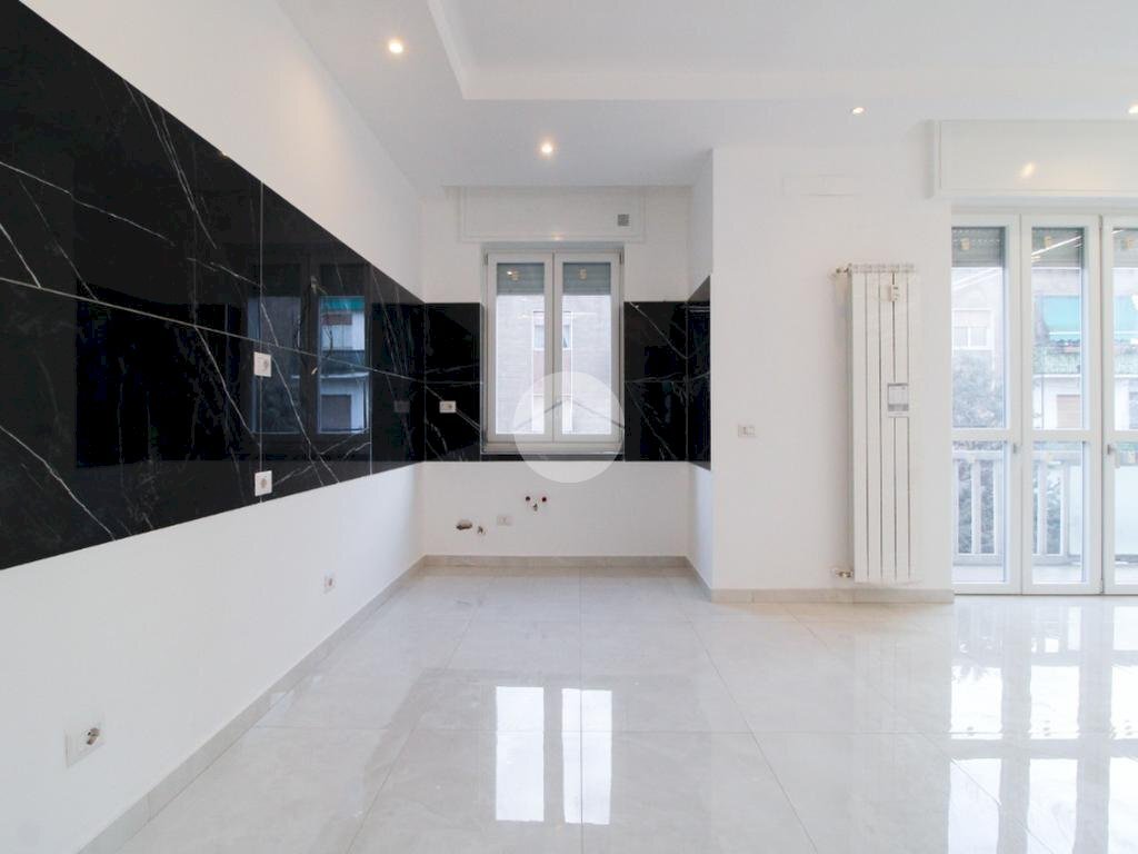 Three-room apartment Via L. Cadorna, Cormano - photo 3