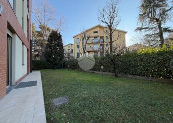 Quadrilocale Via Giuseppe Garibaldi, Bussero - foto 4