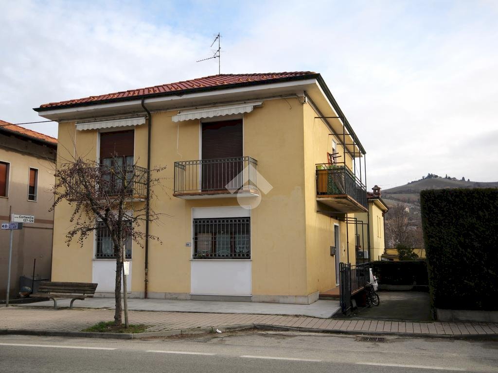 Bilocale Corso Cortemilia, Alba - foto 1