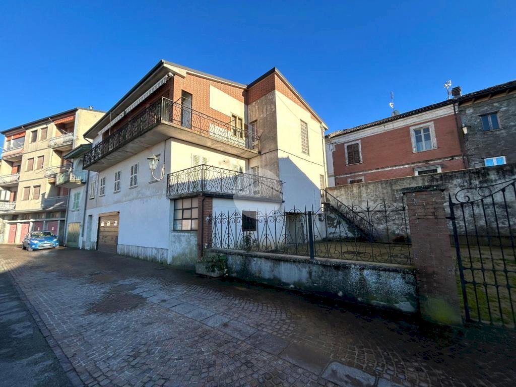 Villa Via Trieste, Castell'Alfero - foto 1