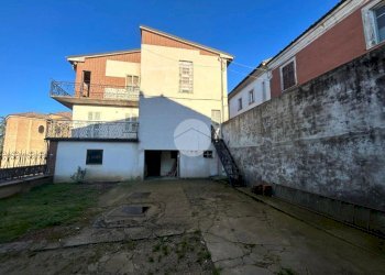 Villa Via Trieste, Castell'Alfero - foto 4