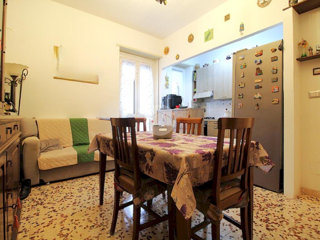 Three-room apartment Piazza della STAZIONE, Brandizzo - photo 1