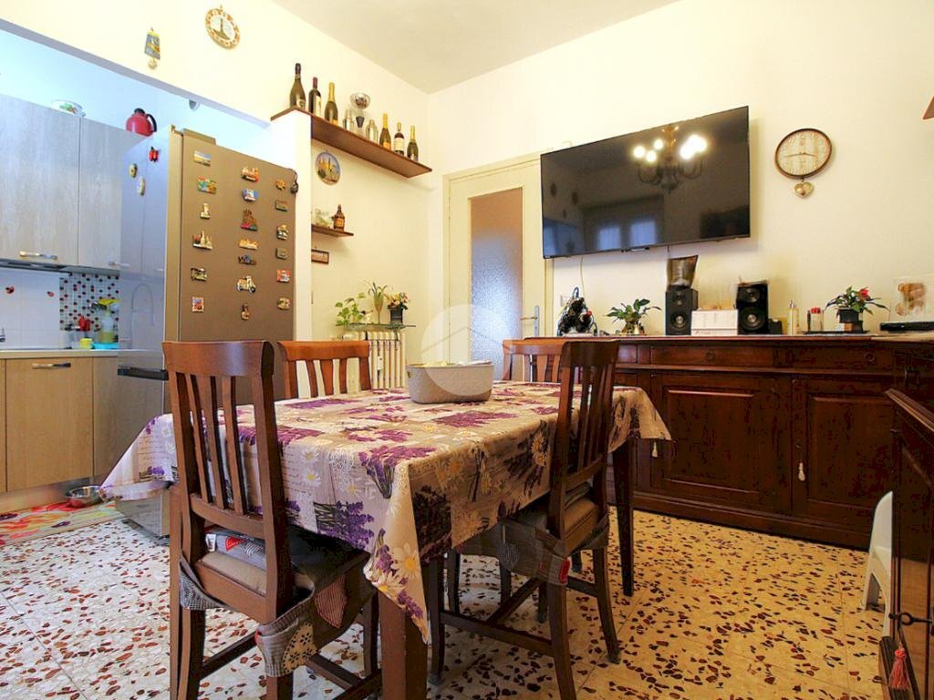 Three-room apartment Piazza della STAZIONE, Brandizzo - photo 3