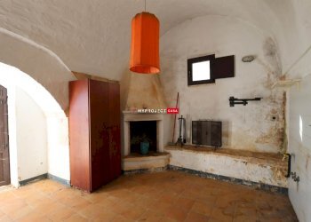 Locale Commerciale Via Santa Candida, Gioia del Colle - foto 11