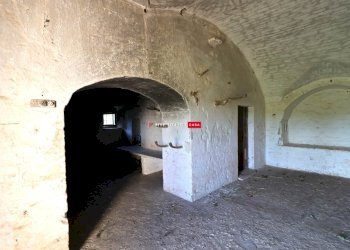 Locale Commerciale Via Santa Candida, Gioia del Colle - foto 17