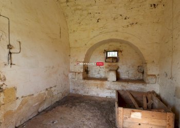 Locale Commerciale Via Santa Candida, Gioia del Colle - foto 20